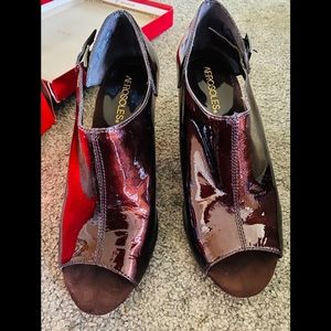 Low heel aerosoles sandals